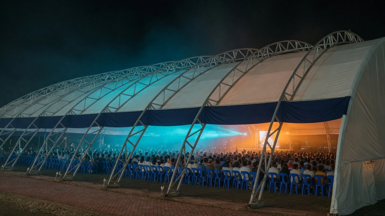 Night concert under a Fruitful arc mega tent